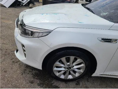 2016 Kia K5 KNAGU416BGA021424 VIN:KNAGU416BGA021424