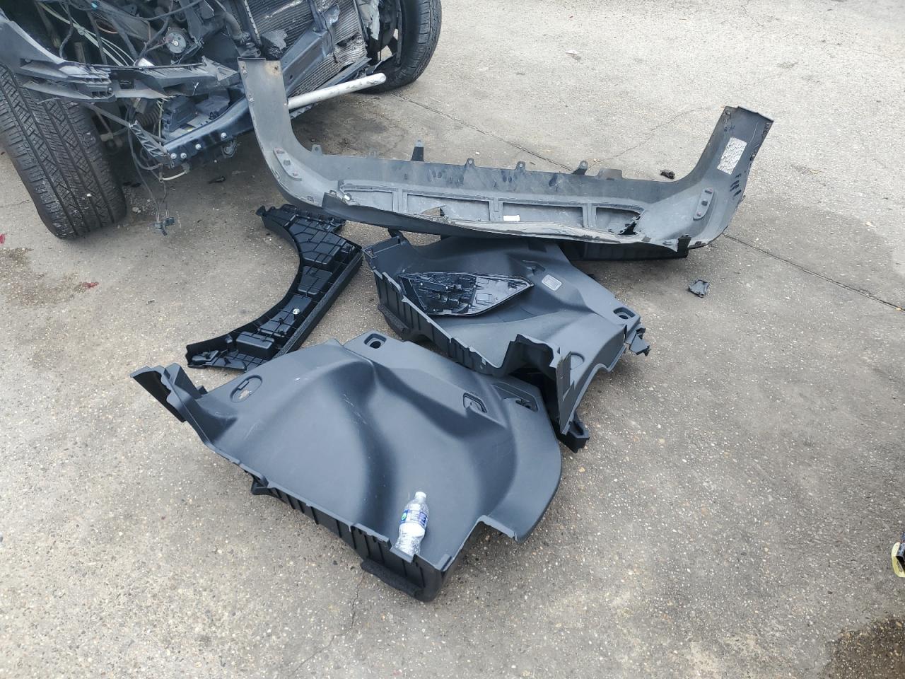 2022 TOYOTA COROLLA CROSS LE VIN:7MUCAAAG6NV015804