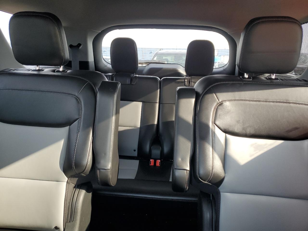 2022 FORD EXPLORER XLT VIN:1FMSK8DH0NGA05999