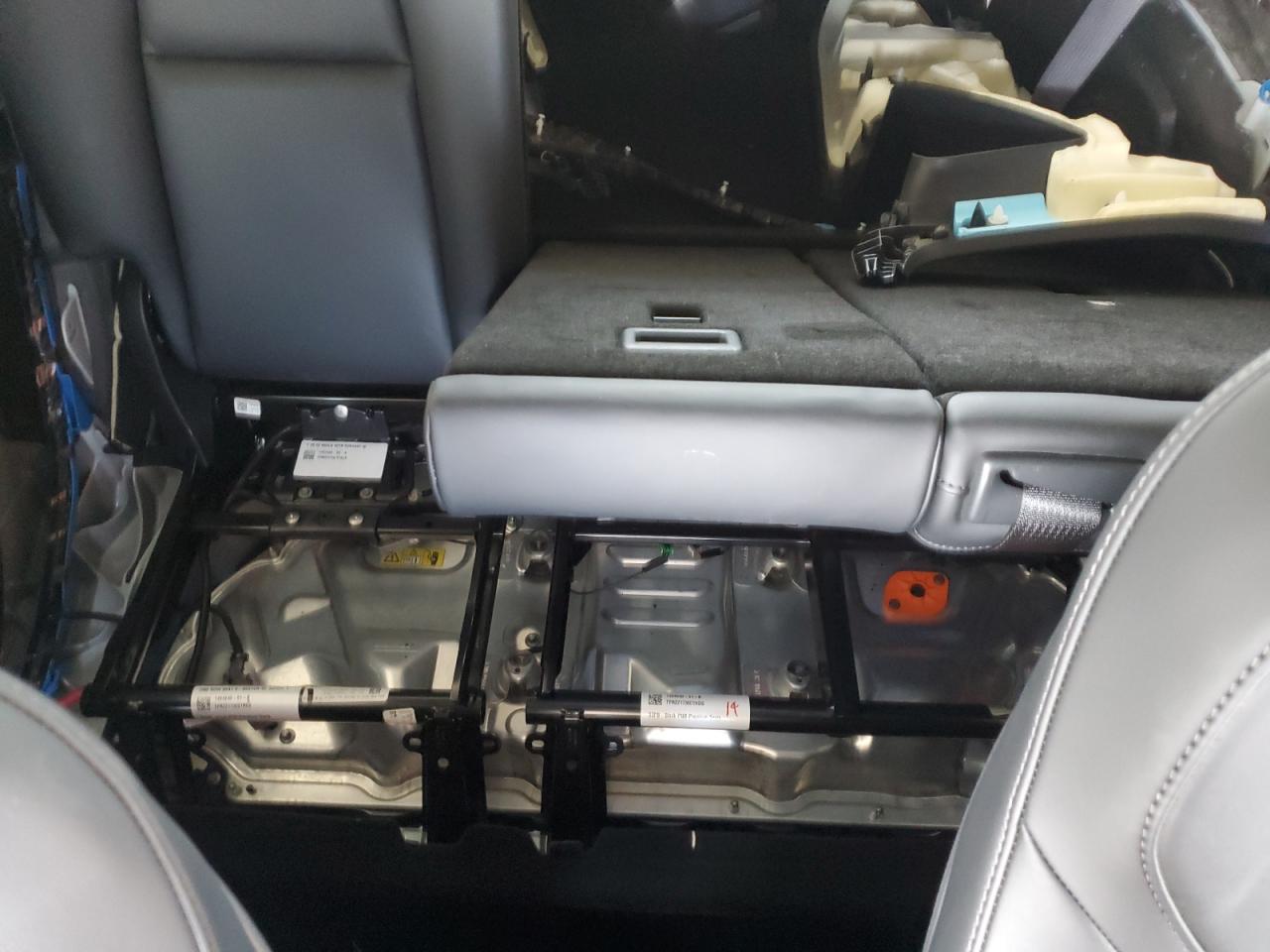 2022 TESLA MODEL Y  VIN:7SAYGDEE4NF493686