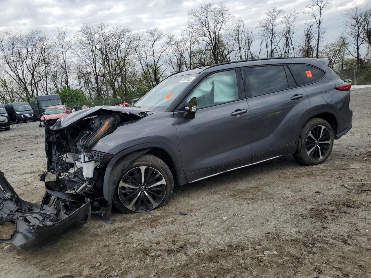 2022 TOYOTA HIGHLANDER XSE VIN:5TDLZRBH0NS257075