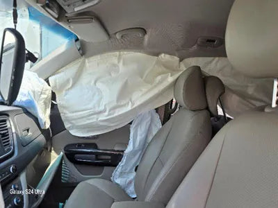 2015 Kia Carnival VIN: