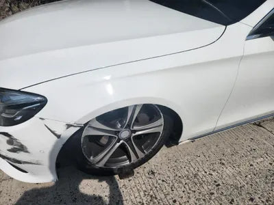 2017 Mercedes-Benz E 300 VIN: