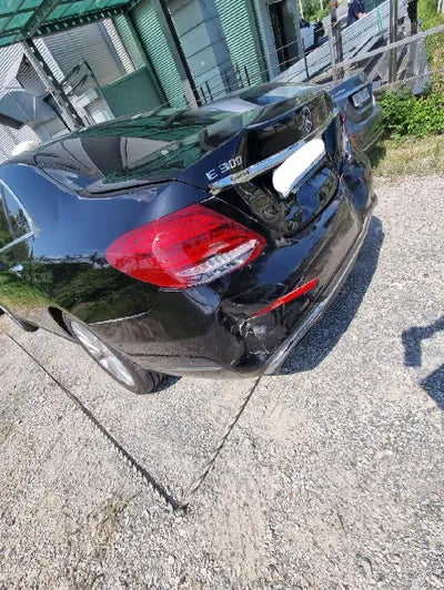 2017 Mercedes-Benz E 300 043KMWDDZF4KB4HA2 VIN:043KMWDDZF4KB4HA2