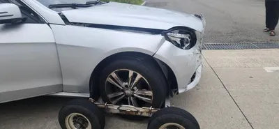 2014 Mercedes-Benz E 220 VIN: