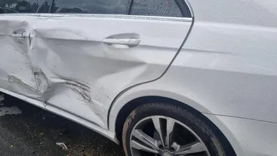 2015 Mercedes-Benz E 220 VIN: