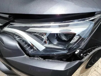 2017 Toyota RAV4 VIN: