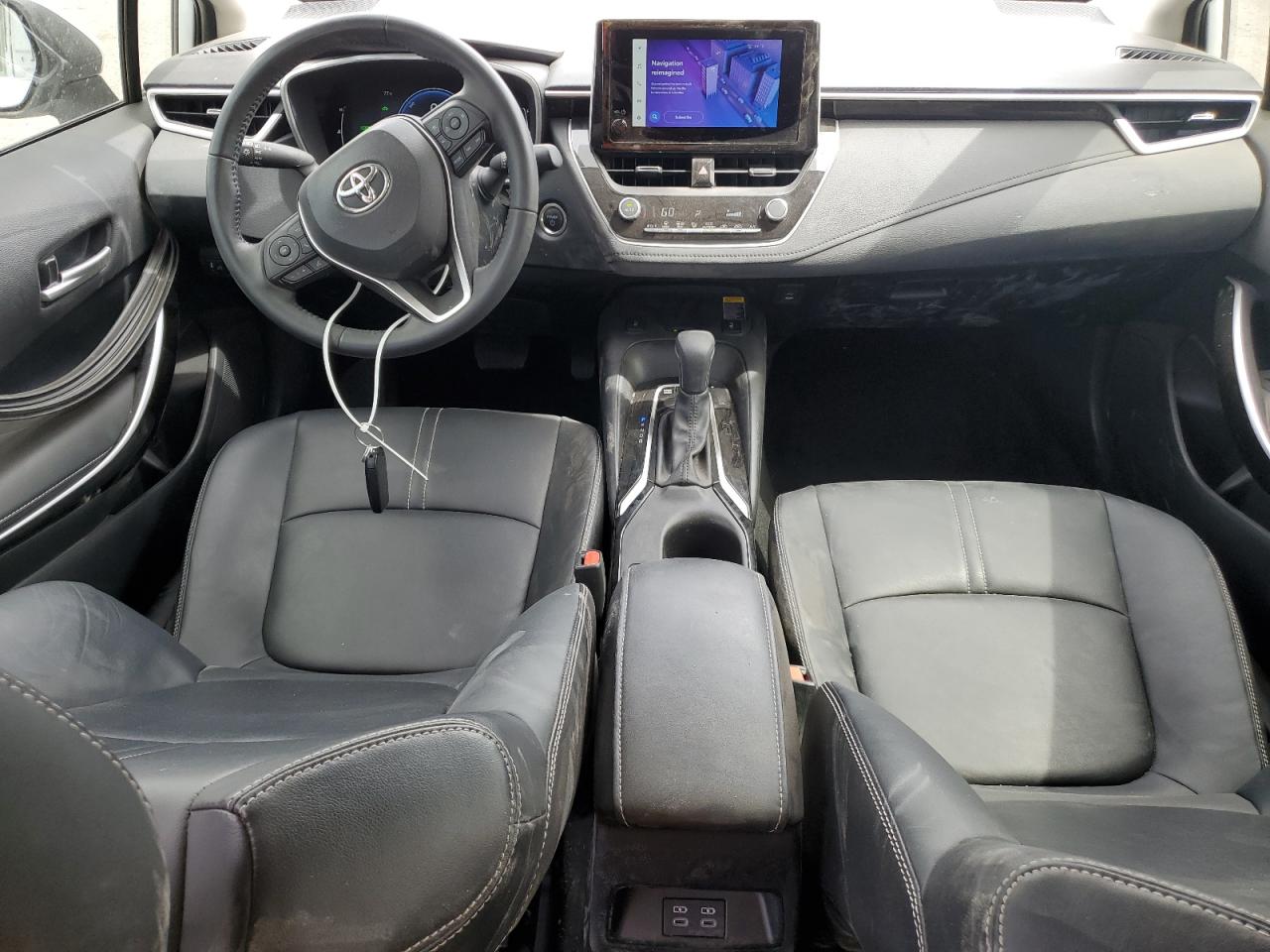 2024 TOYOTA COROLLA LE VIN:JTDBCMFE7RJ032476