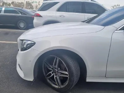 2018 Mercedes-Benz E 220 VIN: