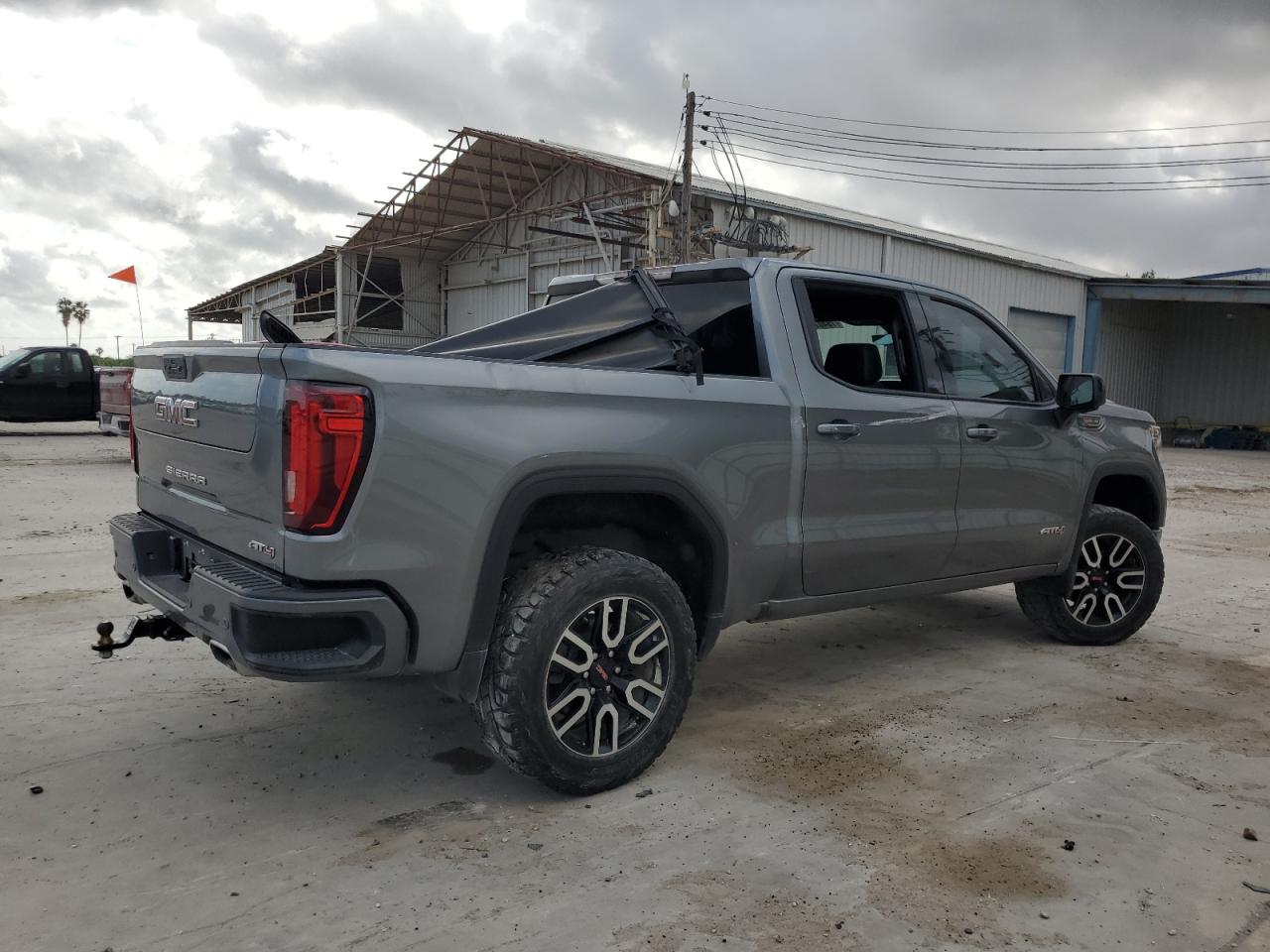 2022 GMC SIERRA LIMITED K1500 AT4 VIN:3GTP9EEL5NG115619