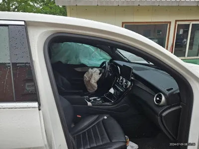 2017 Mercedes-Benz GLC 220 VIN: