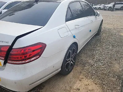 2016 Mercedes-Benz E 250 WDDHF9HB4GB273085 VIN:WDDHF9HB4GB273085