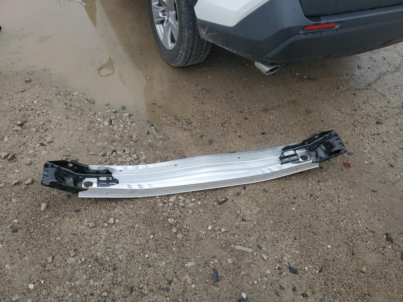 2023 TOYOTA RAV4 XLE VIN:2T3P1RFV4PC328290