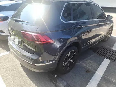 2020 Volkswagen Tiguan VIN: