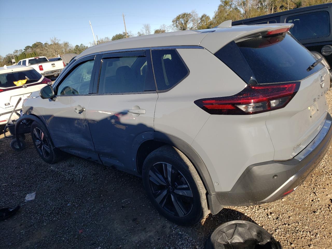 2023 NISSAN ROGUE SL VIN:5N1BT3CA6PC673014