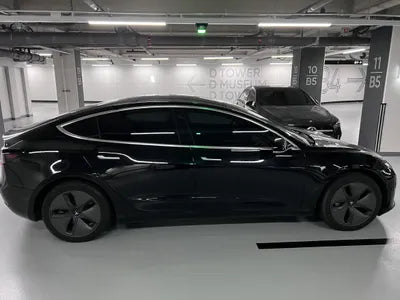 2019 Tesla Model 3 VIN: