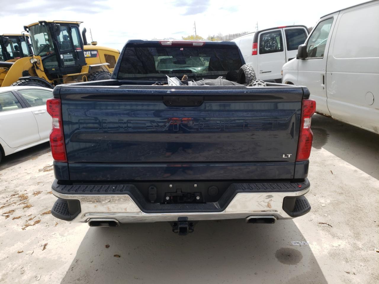 2022 CHEVROLET SILVERADO K1500 LT VIN:1GCUDDEDXNZ501585