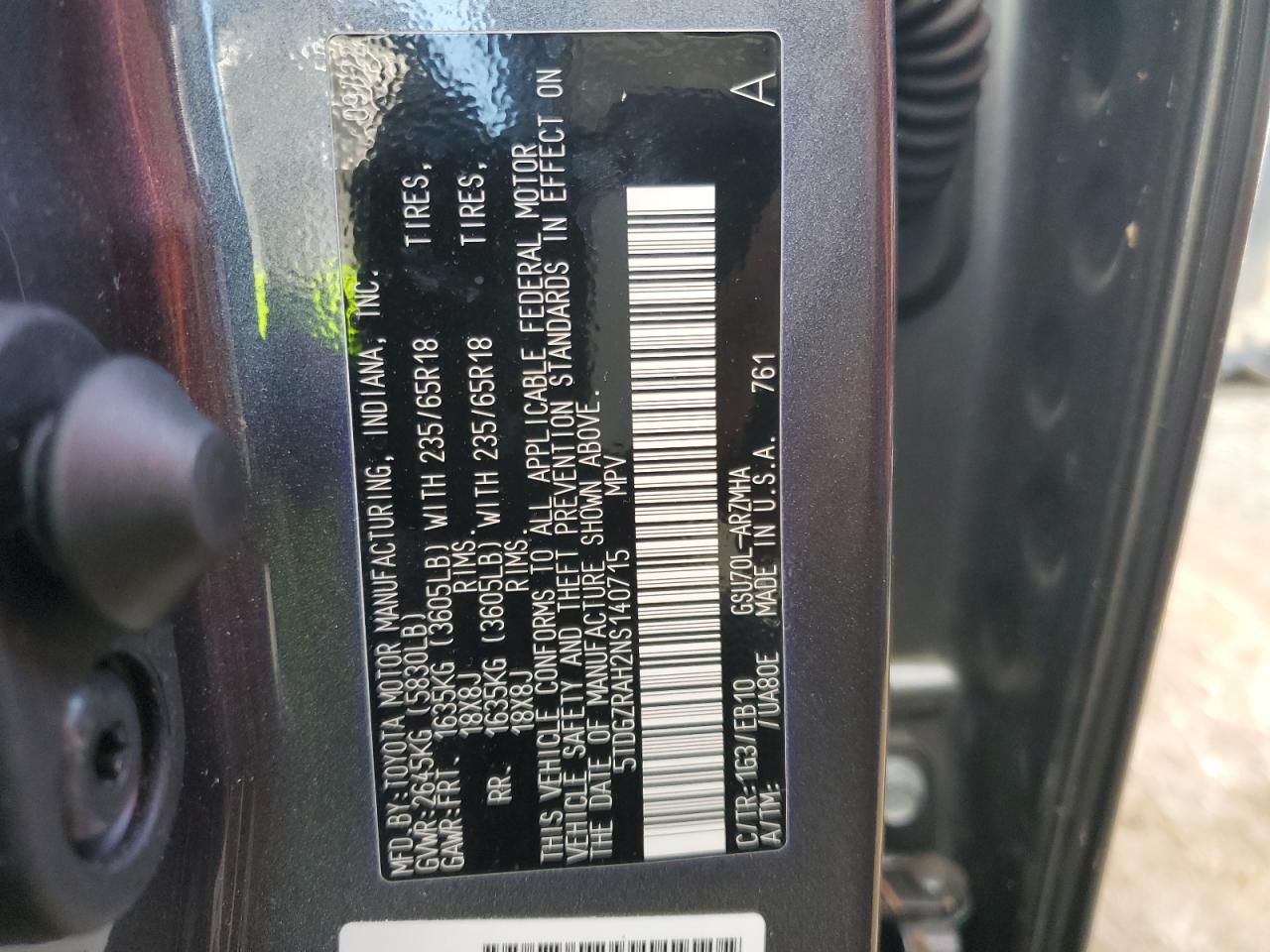 2022 TOYOTA HIGHLANDER XLE VIN:5TDGZRAH2NS140715