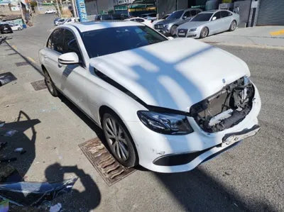 2017 Mercedes-Benz E 220 WDDZF0EB0HA037691 VIN:WDDZF0EB0HA037691