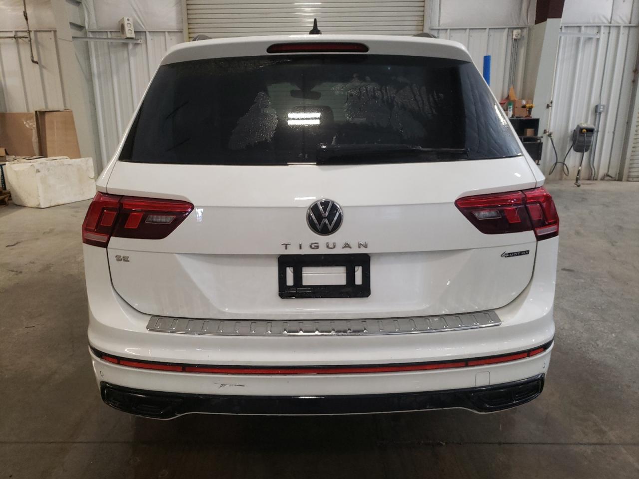 2022 VOLKSWAGEN TIGUAN SE R-LINE BLACK VIN:3VV8B7AX9NM119186