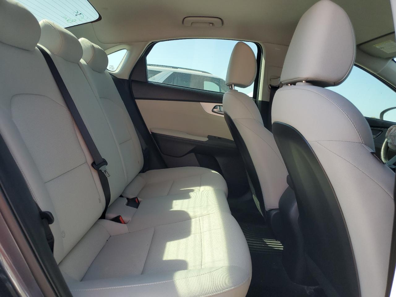 2022 KIA FORTE FE VIN:3KPF24AD0NE481914