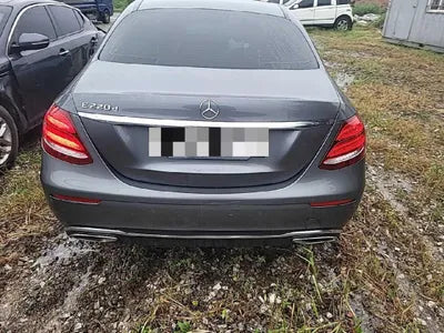 2018 Mercedes-Benz E 220 VIN: