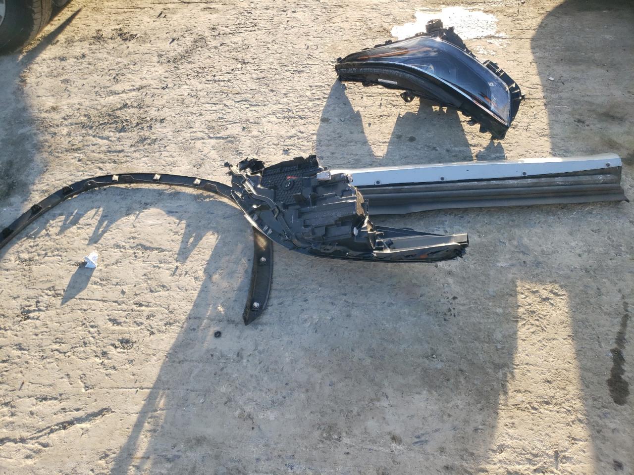 2022 TOYOTA HIGHLANDER XLE VIN:5TDHZRBH5NS181892