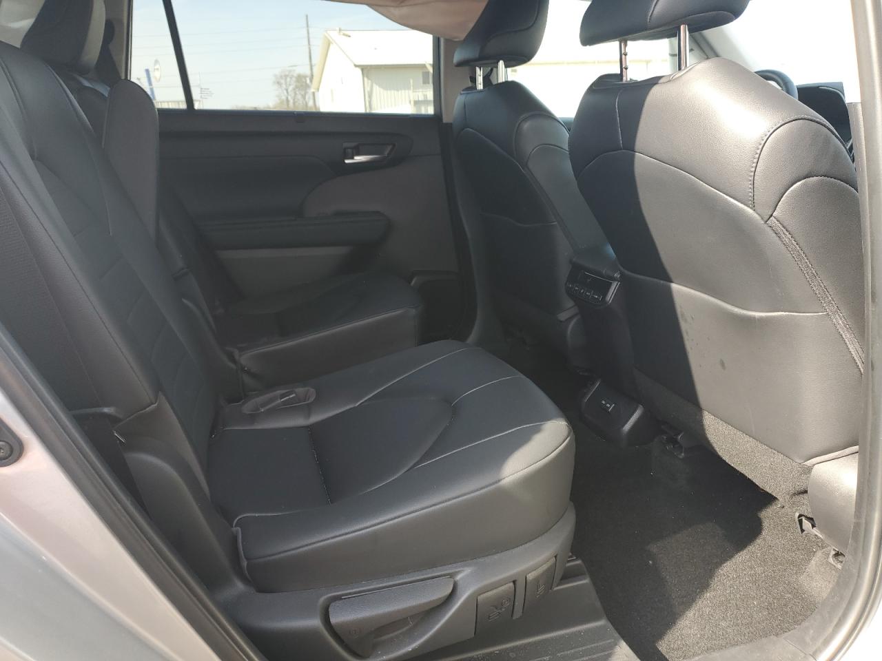 2023 TOYOTA HIGHLANDER L VIN:5TDKDRBH4PS526417