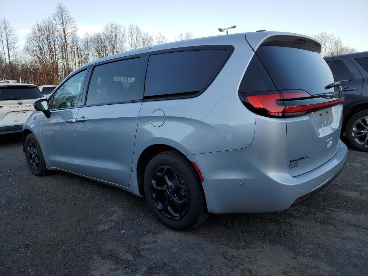 2023 CHRYSLER PACIFICA HYBRID TOURING L VIN:2C4RC1L75PR627046