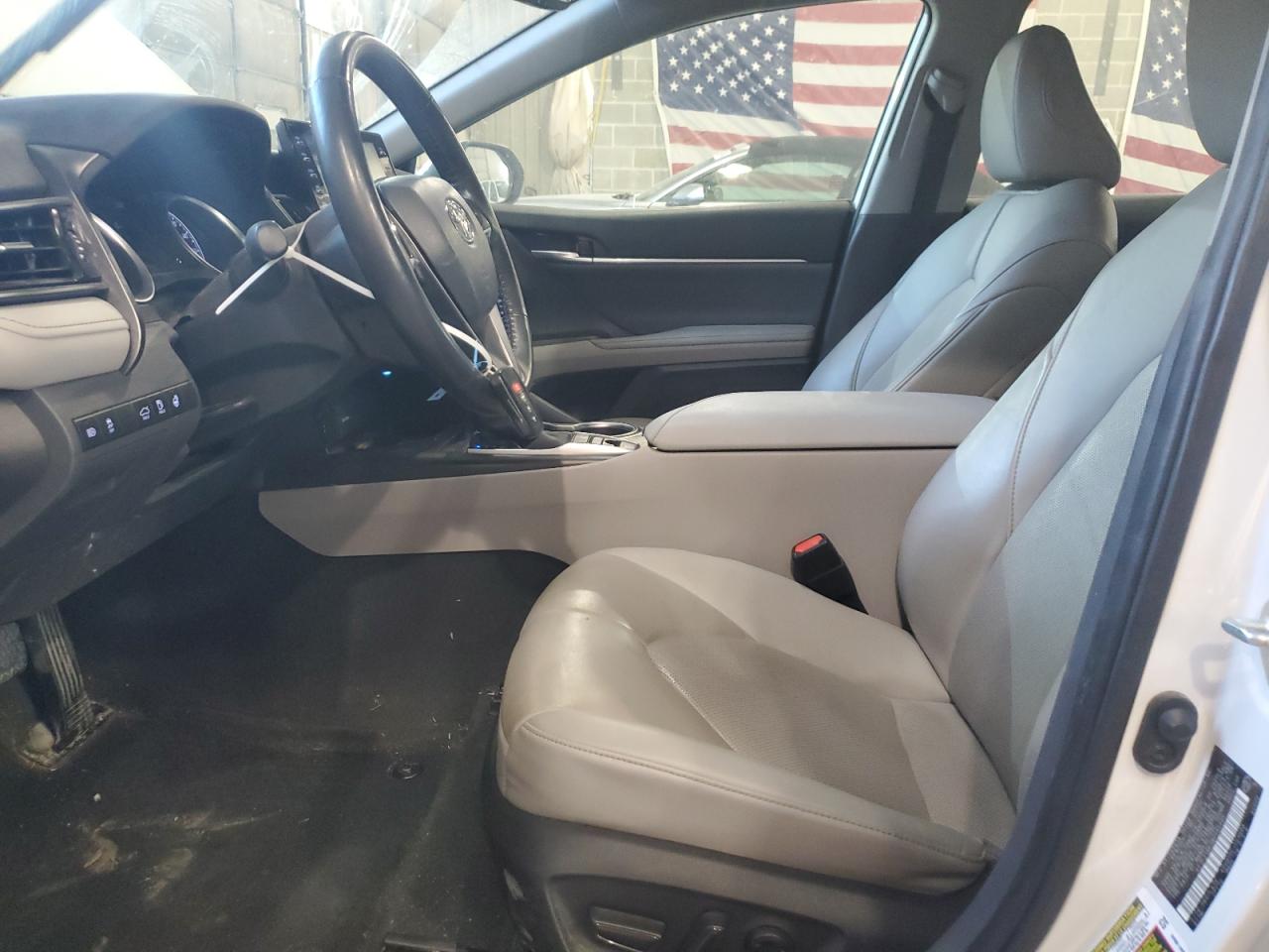 2022 TOYOTA CAMRY XLE VIN:4T1F31AK3NU585465