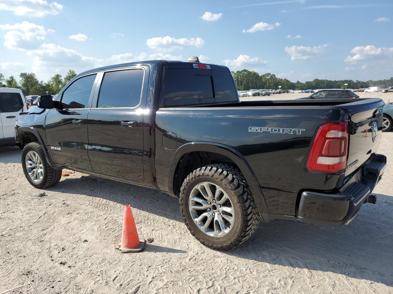 2022 RAM 1500 LARAMIE VIN:1C6RREJT7NN173387