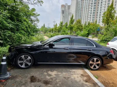 2016 Mercedes-Benz E 300 VIN: