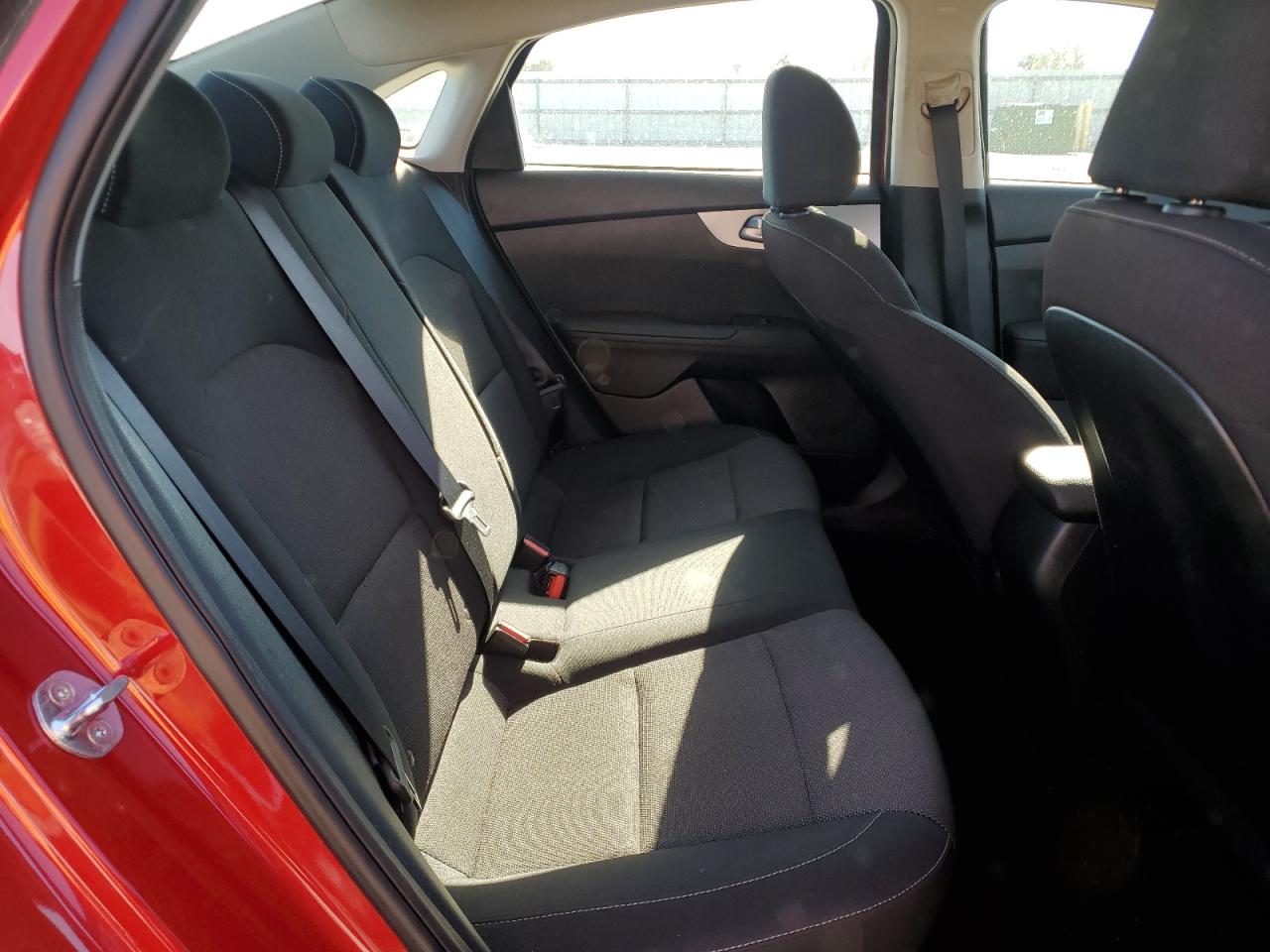 2022 KIA FORTE FE VIN:3KPF24AD8NE484110