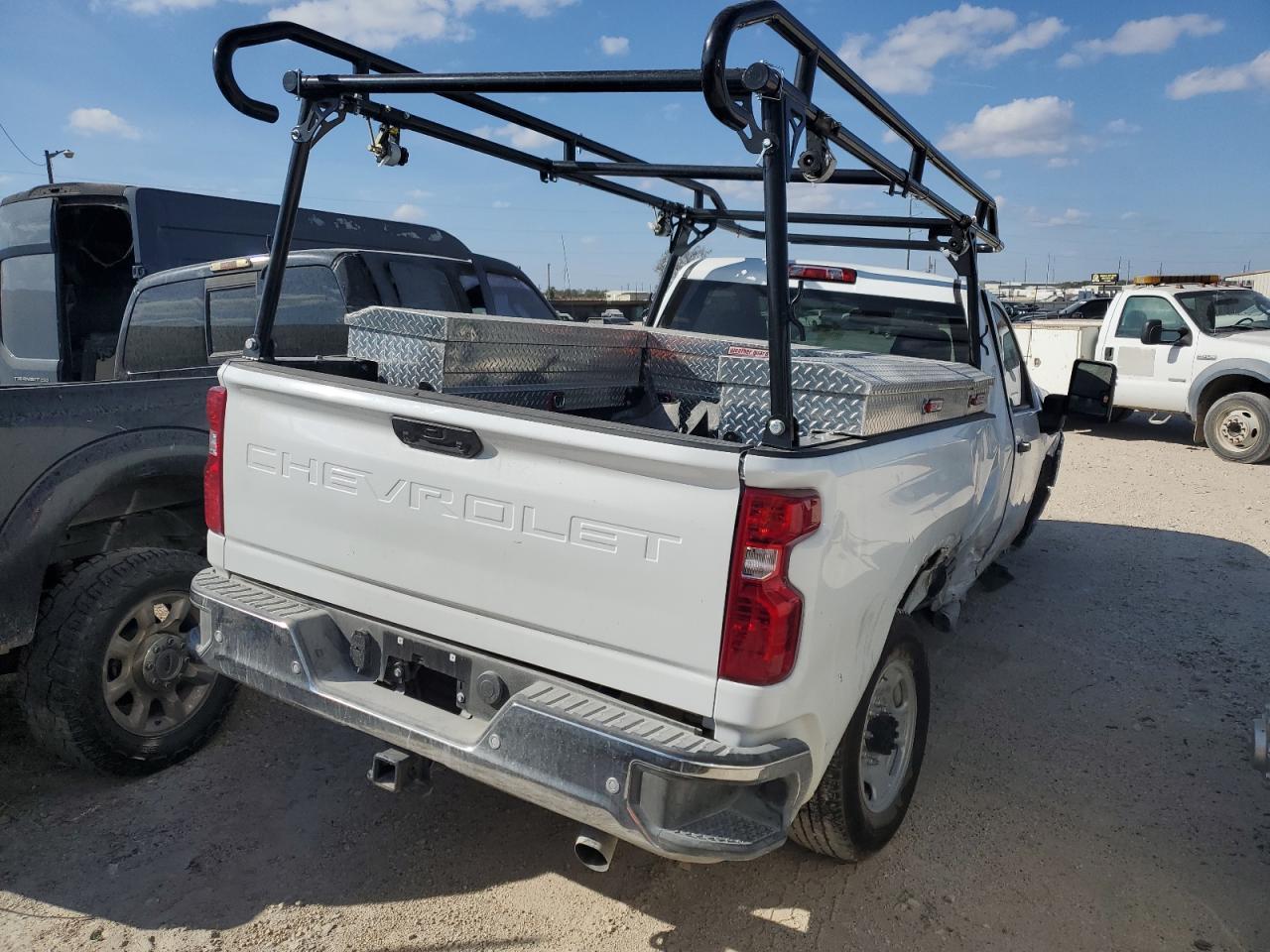 2024 CHEVROLET SILVERADO C2500 HEAVY DUTY VIN:1GC0WLE79RF394369