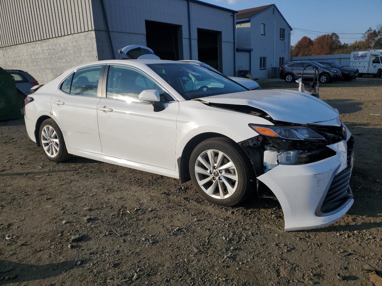 2022 TOYOTA CAMRY LE VIN:4T1R11AKXNU703207