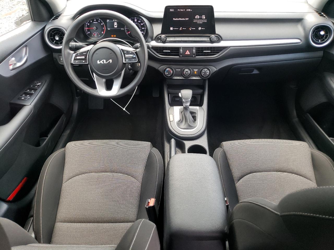 2024 KIA FORTE LX VIN:3KPF24AD8RE758024