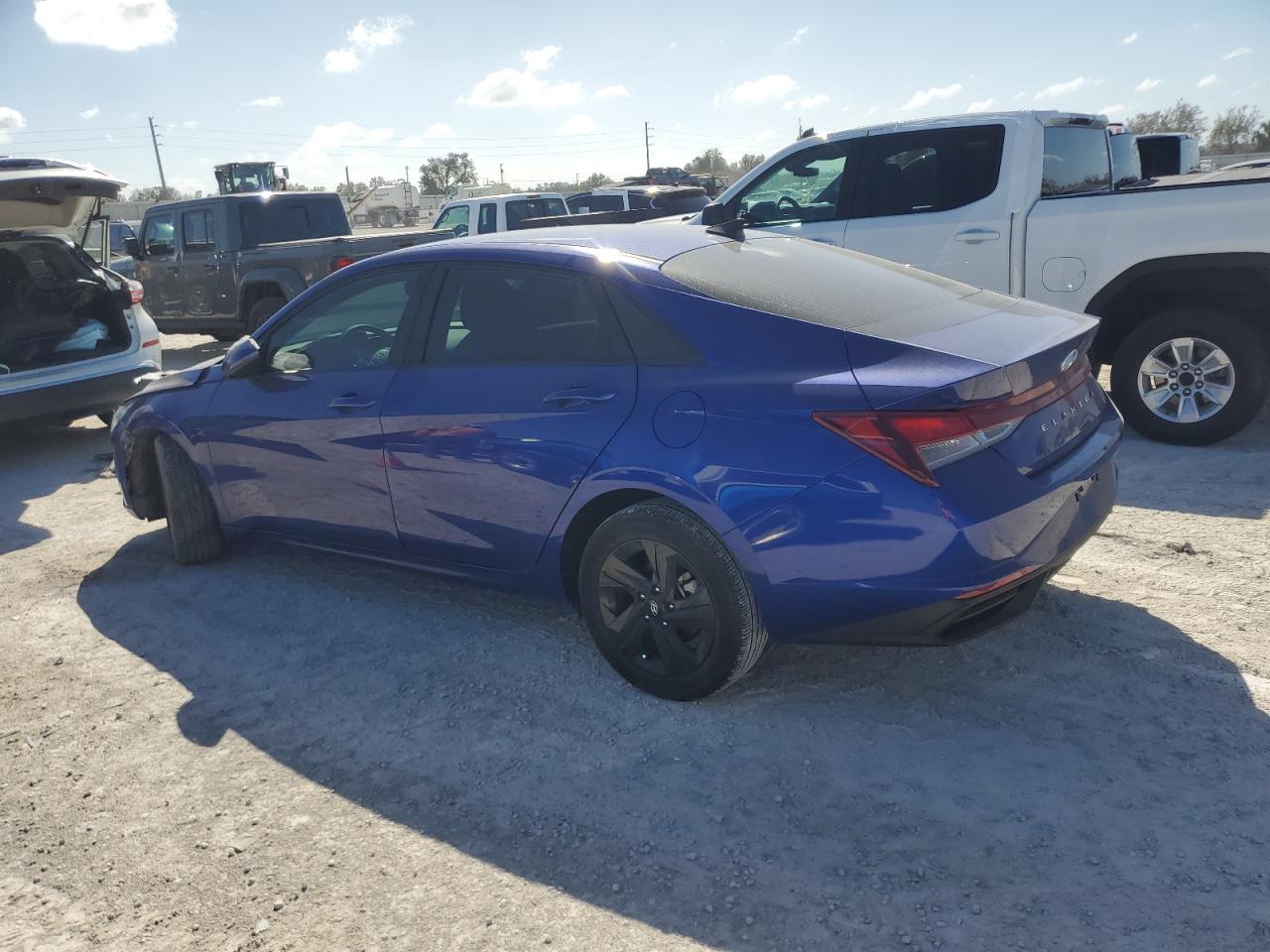 2022 HYUNDAI ELANTRA SEL VIN:KMHLM4AG6NU357375