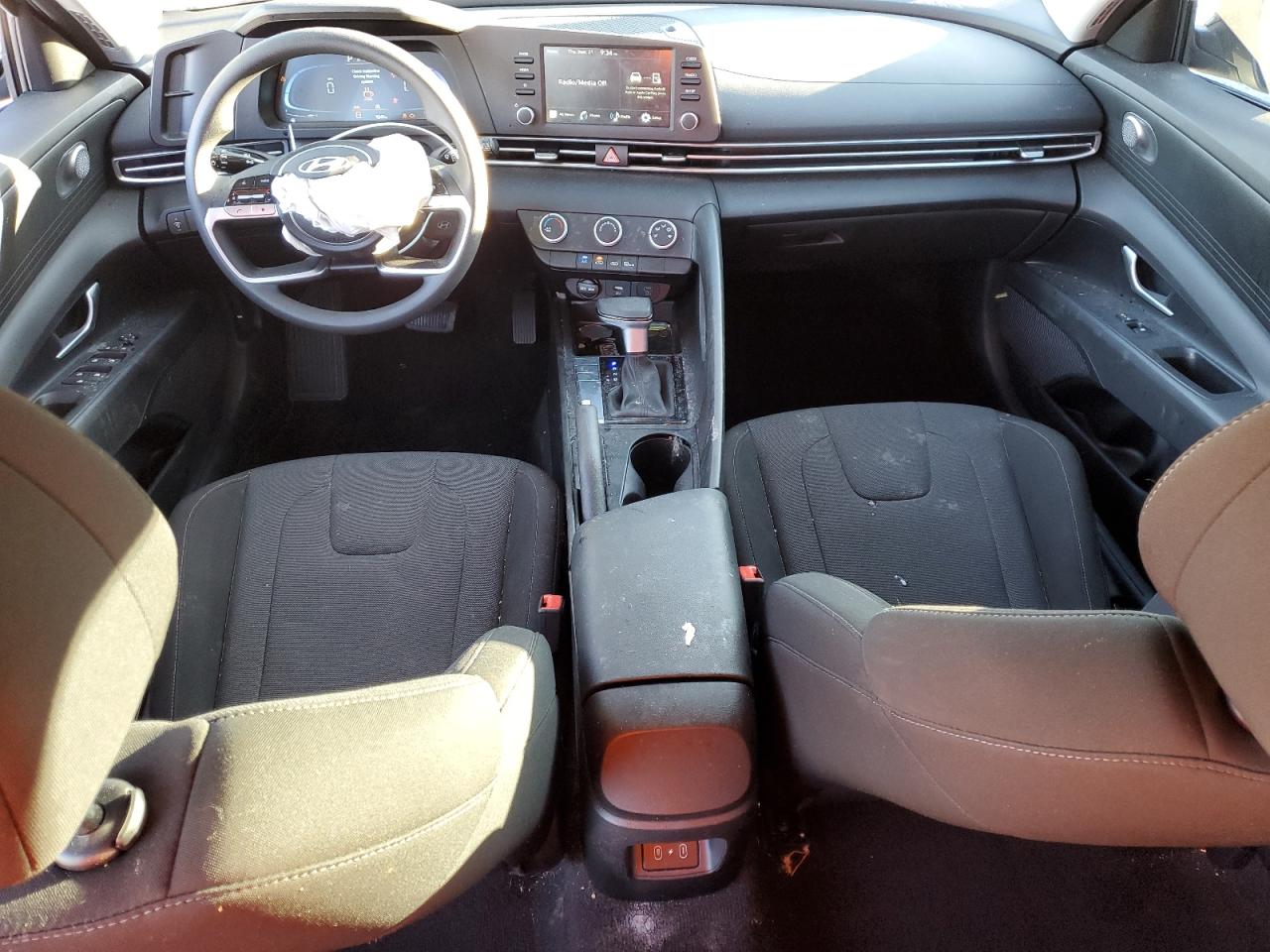 2024 HYUNDAI ELANTRA SE VIN:KMHLL4DG2RU802246