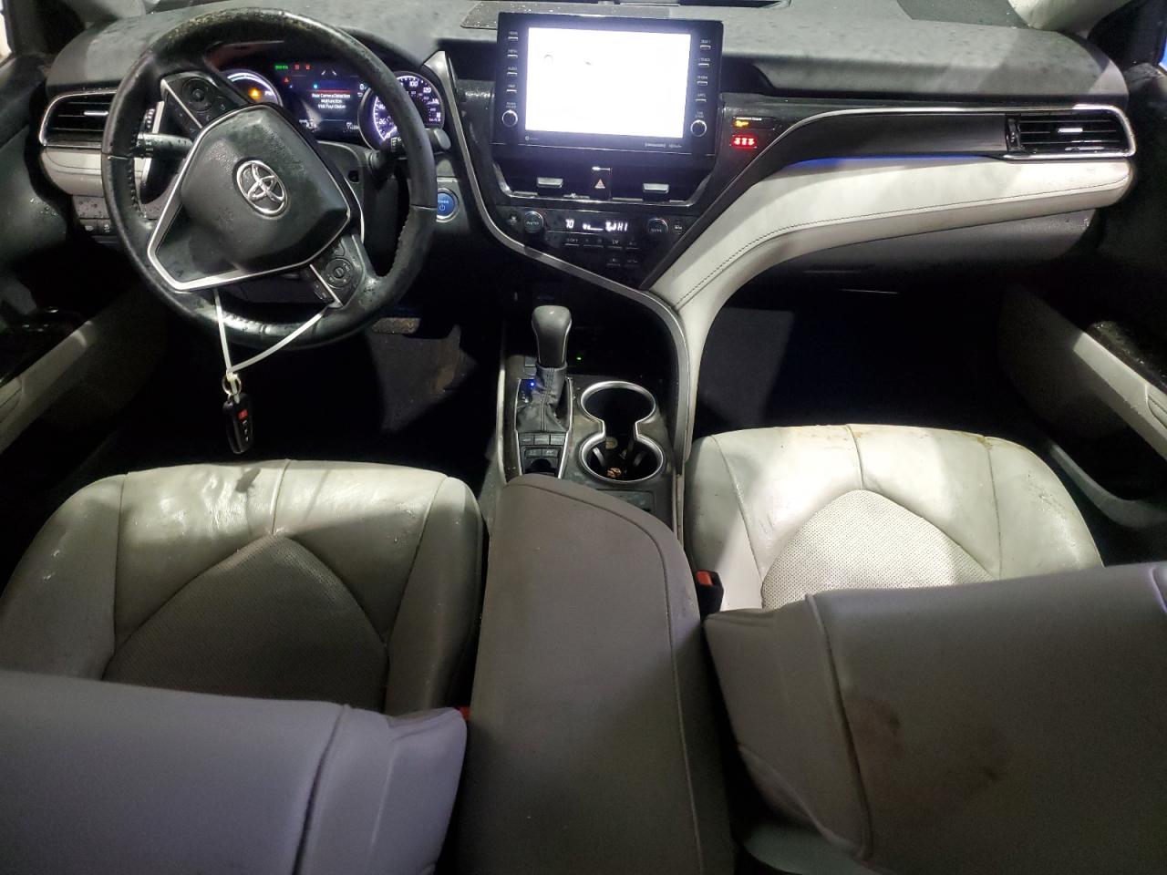2022 TOYOTA CAMRY XLE VIN:4T1F31AK5NU587489