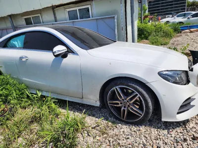 2018 Mercedes-Benz E 220 VIN: