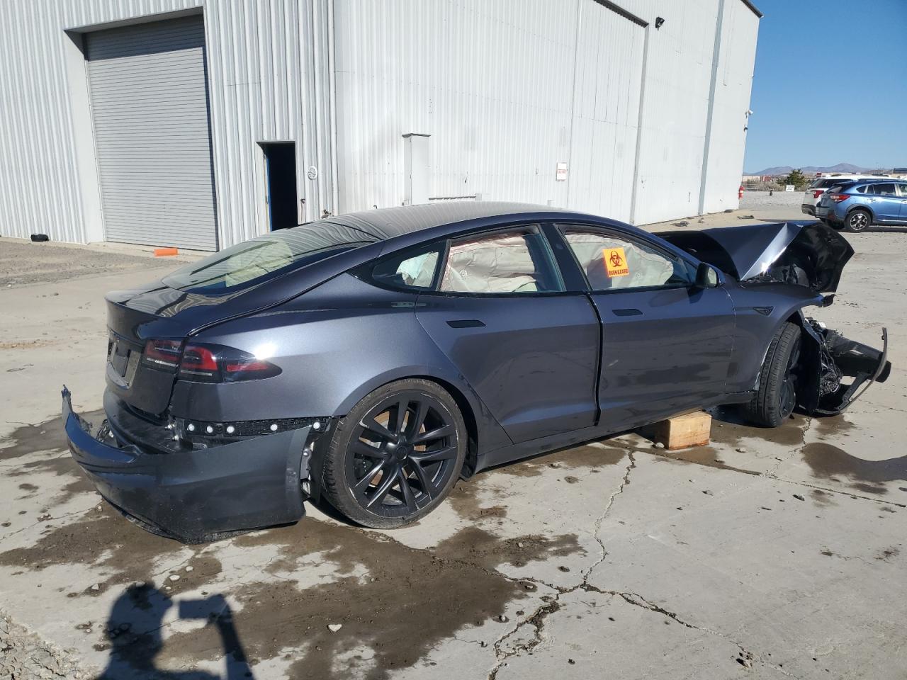 2023 TESLA MODEL S  VIN:5YJSA1E59PF522444
