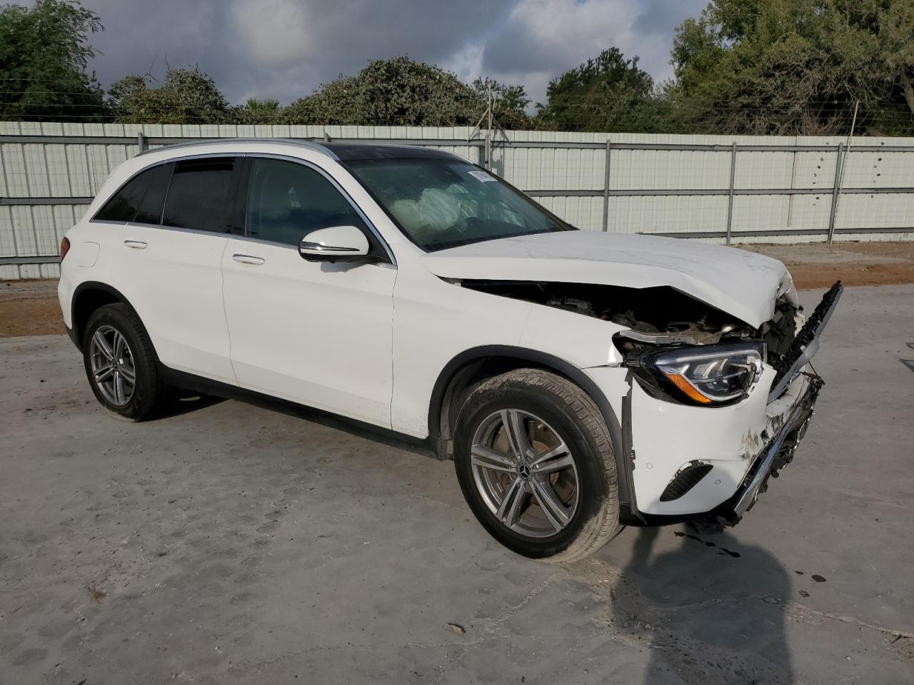 2022 MERCEDES-BENZ GLC 300 VIN:W1N0G8DB4NV336307