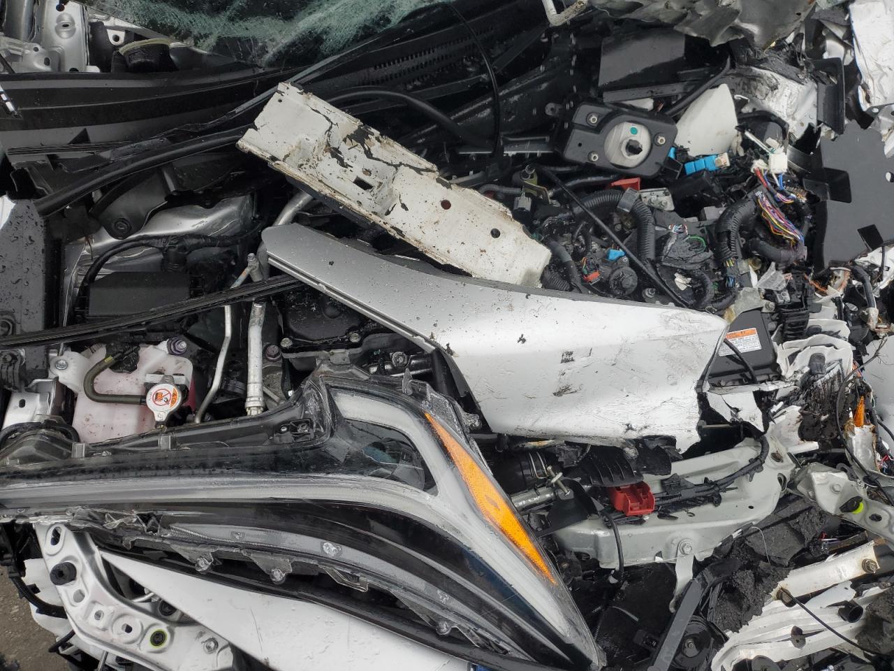 2024 TOYOTA COROLLA LE VIN:JTDBCMFE0R3036485