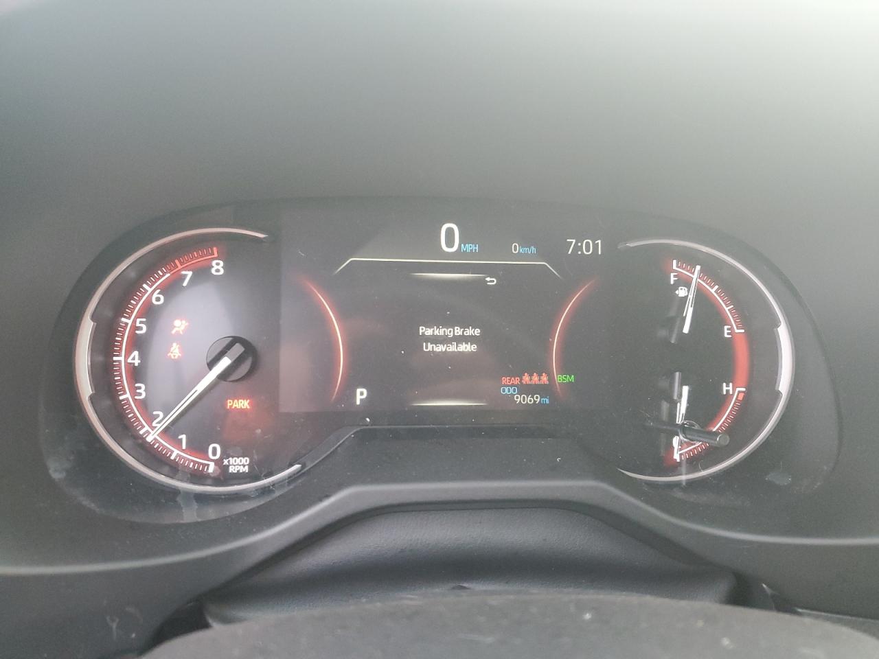 2023 TOYOTA RAV4 XLE VIN:5UXTY3C03LLU70477