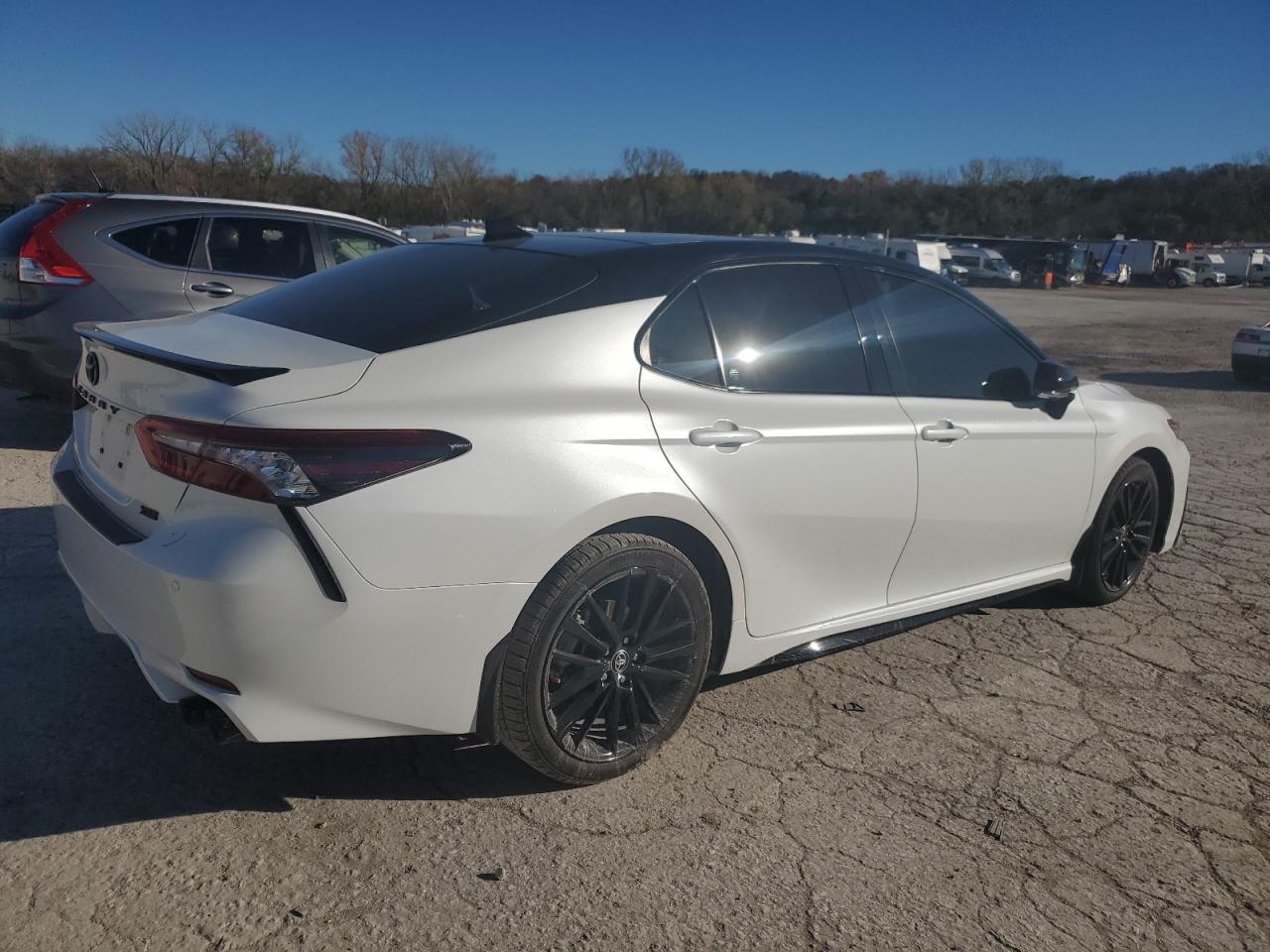 2022 TOYOTA CAMRY TRD VIN:4T1KZ1AK1NU063382