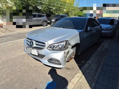 2015 Mercedes-Benz E 250 VIN: