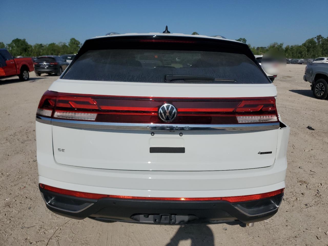 2024 VOLKSWAGEN ATLAS CROSS SPORT SE VIN:1V2HE2CA4RC255720