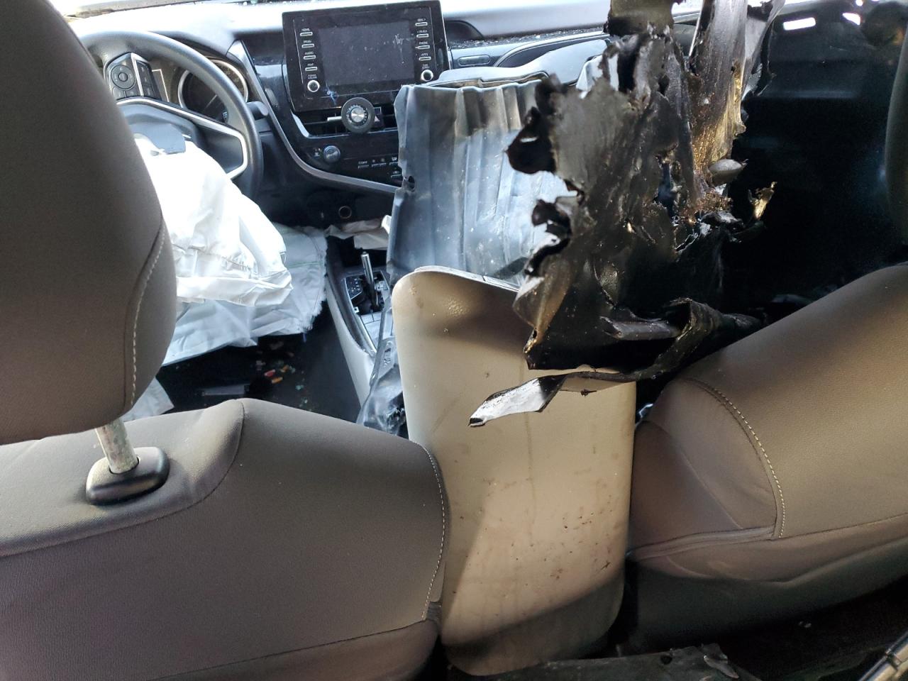 2022 TOYOTA CAMRY LE VIN:4T1C11AK6NU640046