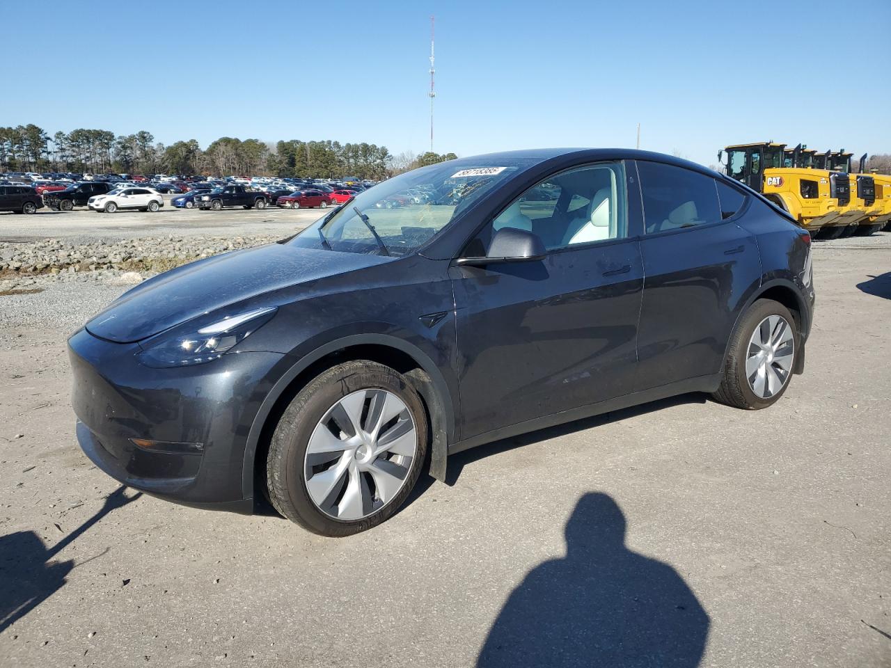 2024 TESLA MODEL Y  VIN:7SAYGDEE6RF995637