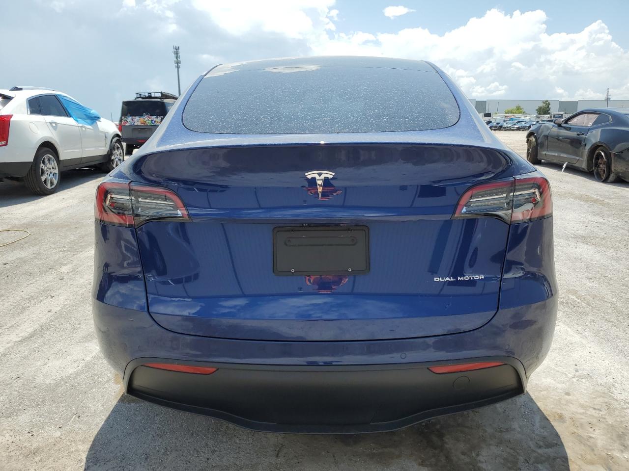 2022 TESLA MODEL Y  VIN:7SAYGDEE6NA007294